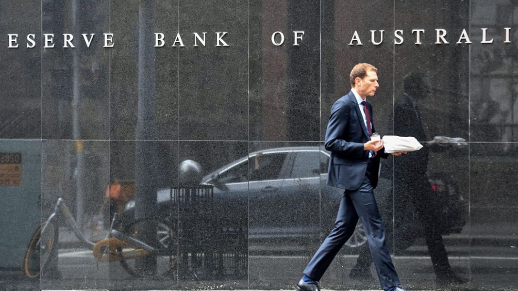 RBA day and US markets show a reversal signal