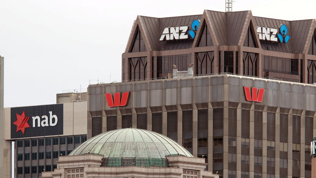 The New Criterion: are the banks perfume or poison to investors?