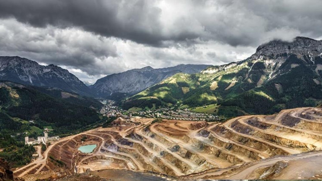 K2fly secures another major mining software client amid commodities boom