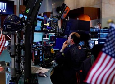 US markets showing signs of breaking higher