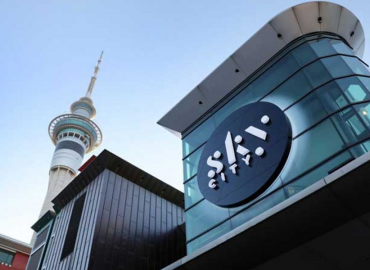 Casino industry in disarray as SkyCity joins list of money-laundering investigations