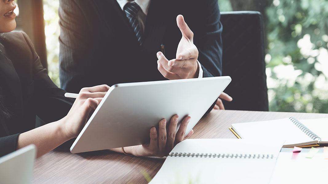 Exceeding revenue guidance, total Class platform users increase 123%