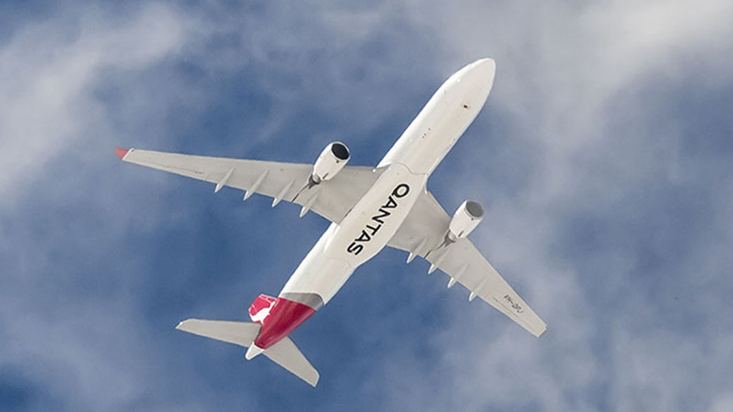 Omicron havoc: More setbacks as Qantas and Jetstar cancel 30% of upcoming flights