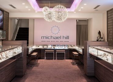 Michael Hill bucks retail trend as interest rates appear to have no impact on jewellery spending