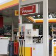 Viva acquires Coles Express petrol stations for $300 million amid future petrol car bans across Australia