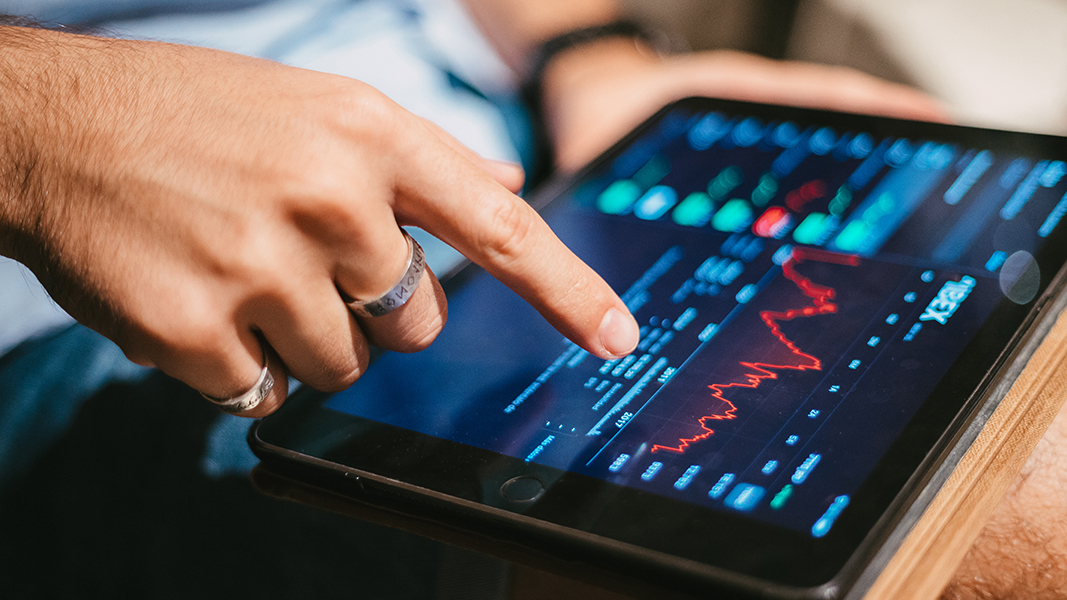 Markets power higher after US unemployment rises