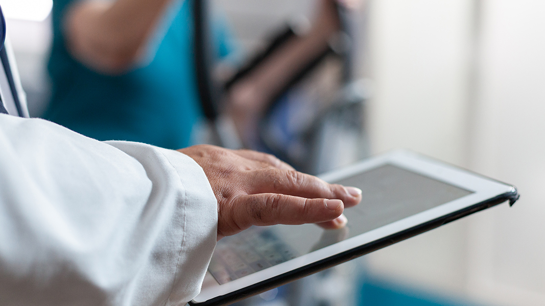 HeraMED’s pregnancy monitoring device expands reach to rural GPs and customers via Telstra Health partnership