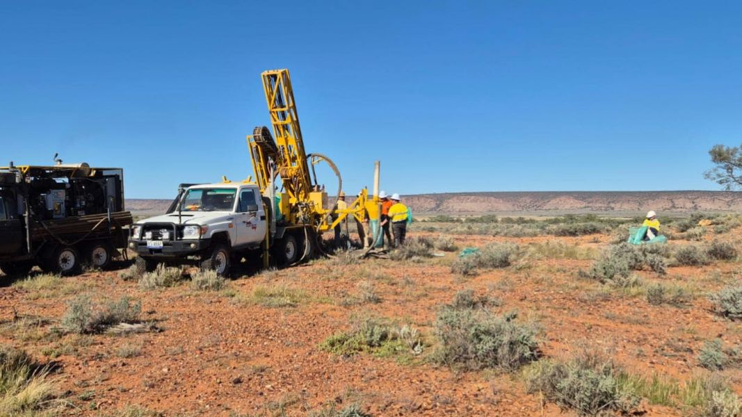 Koonenberry Gold Strikes High-Grade Gold at Enmore Project